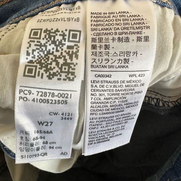 NWT Levi’s High Rise Shorts - Picture 10 of 11